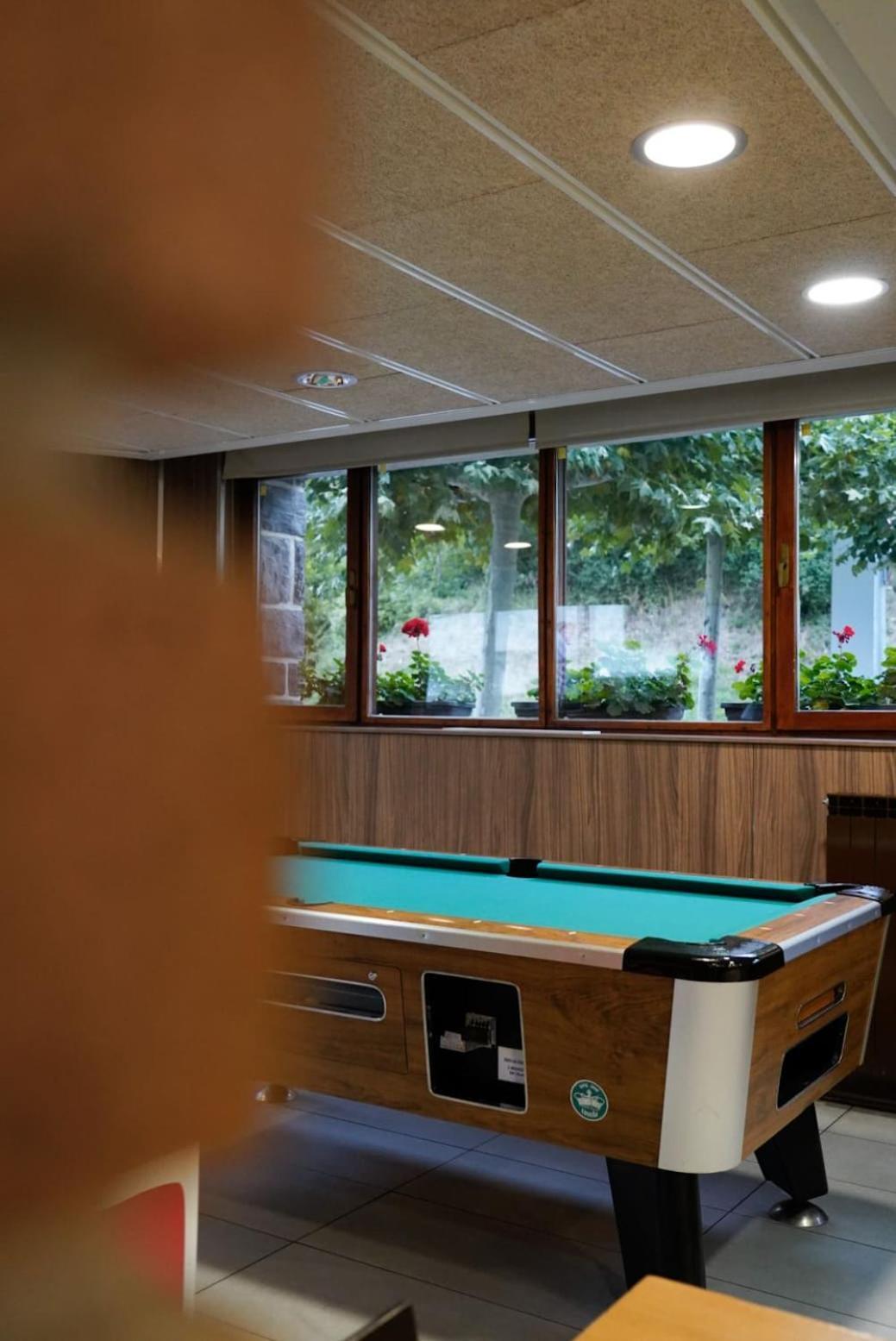 Hotel Y Apartamentos Snoe Isaba Zewnętrze zdjęcie
